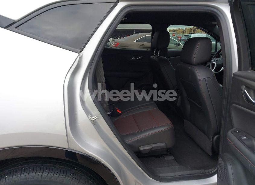 Photo 8 of 2020 Chevrolet Blazer FWD RS (VIN 3GNKBERS1LS604956)