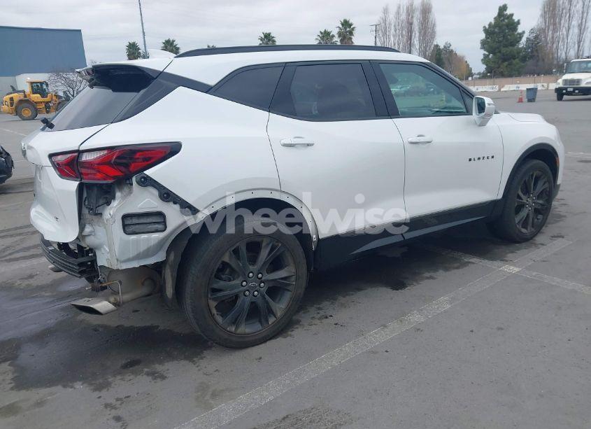 Photo 4 of 2020 Chevrolet Blazer FWD RS (VIN 3GNKBERS1LS672254)