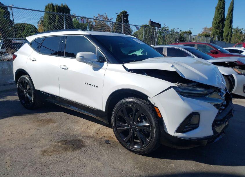 2020 Chevrolet Blazer FWD RS (VIN 3GNKBERS1LS725986) main photo