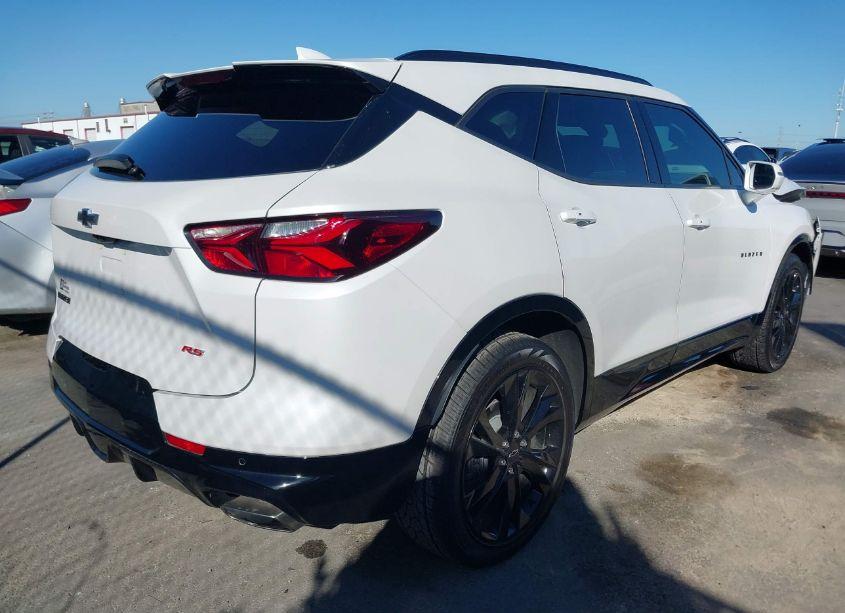 Photo 4 of 2020 Chevrolet Blazer FWD RS (VIN 3GNKBERS1LS725986)