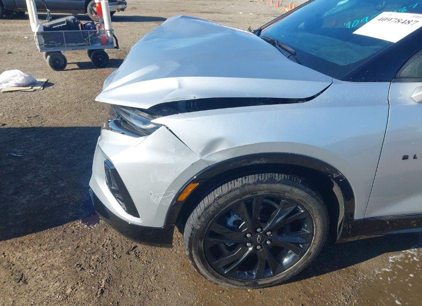 Photo 18 of 2022 Chevrolet Blazer FWD RS (VIN 3GNKBERS1NS159167)