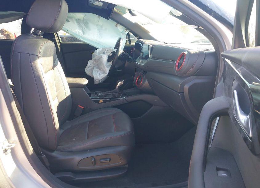 Photo 5 of 2022 Chevrolet Blazer FWD RS (VIN 3GNKBERS1NS159167)