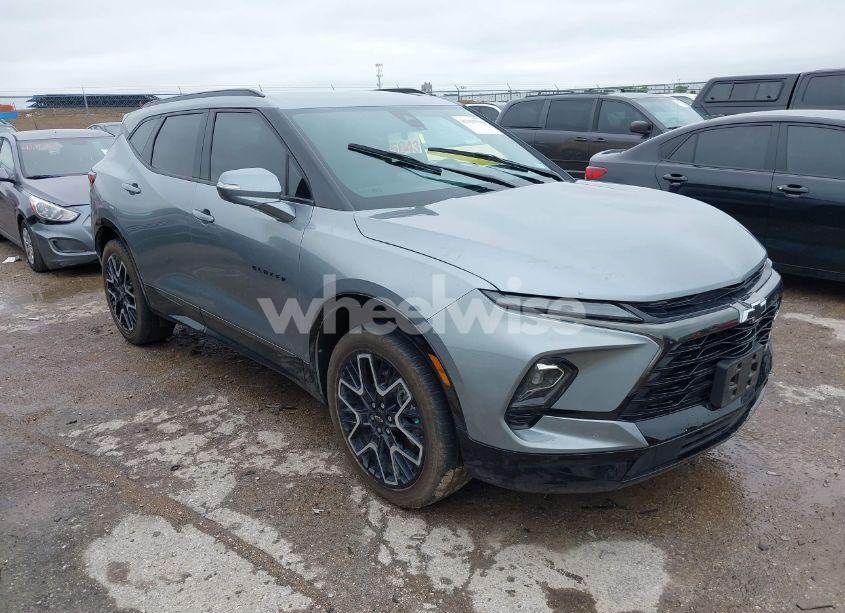 2023 Chevrolet Blazer FWD RS (VIN 3GNKBERS1PS225588) main photo