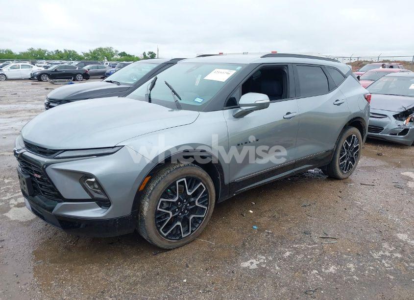 Photo 2 of 2023 Chevrolet Blazer FWD RS (VIN 3GNKBERS1PS225588)