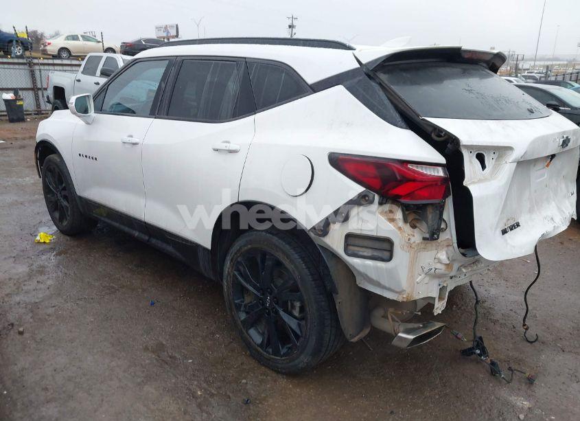 Photo 3 of 2020 Chevrolet Blazer FWD RS (VIN 3GNKBERS3LS553850)