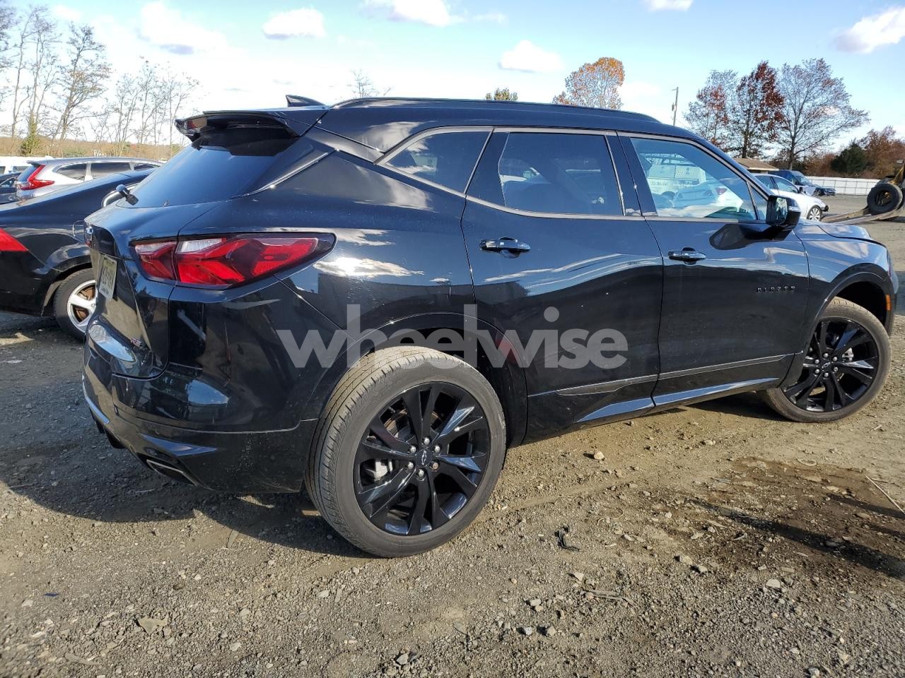 Photo 3 of 2021 CHEVROLET BLAZER RS (VIN 3GNKBERS3MS528660)