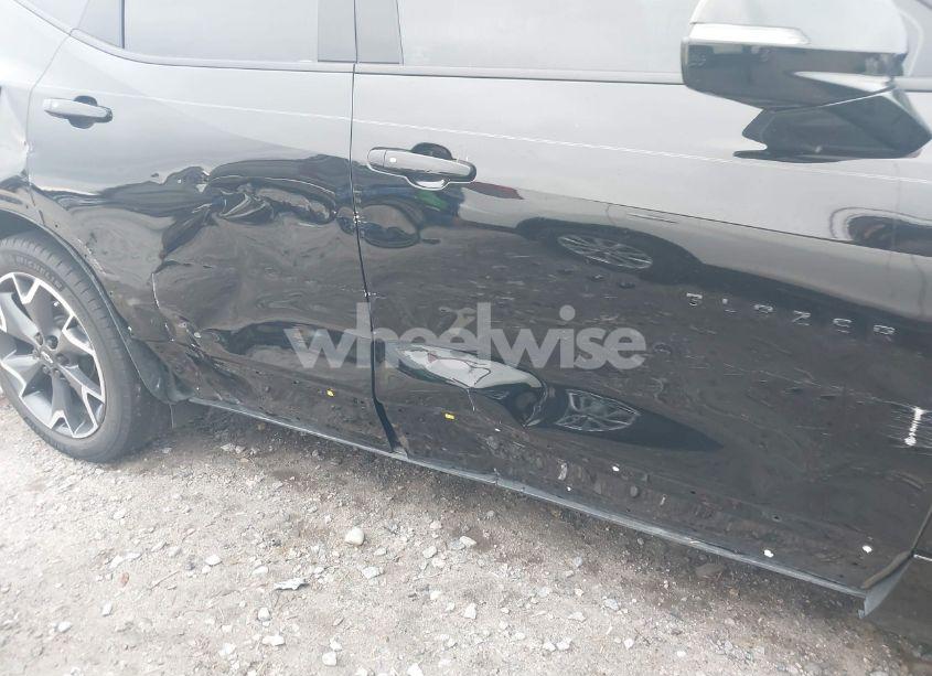 Photo 18 of 2021 Chevrolet Blazer FWD RS (VIN 3GNKBERS3MS582492)