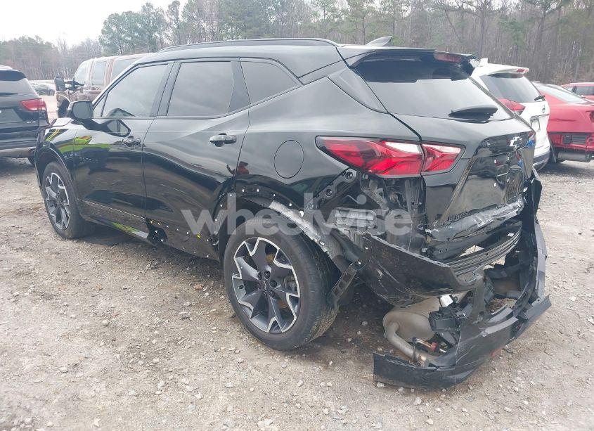 Photo 3 of 2021 Chevrolet Blazer FWD RS (VIN 3GNKBERS3MS582492)