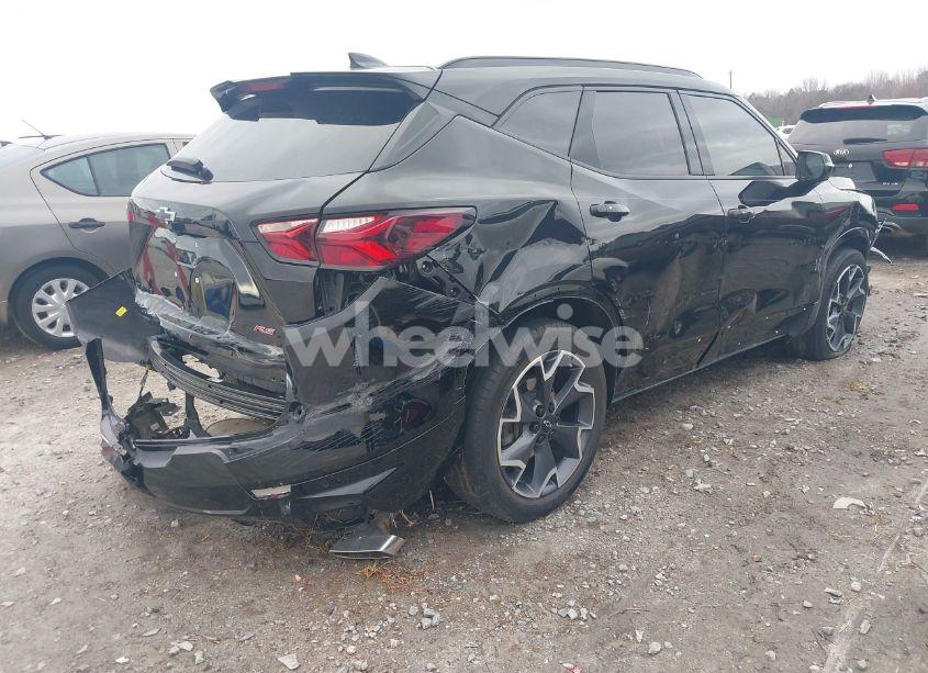 Photo 4 of 2021 Chevrolet Blazer FWD RS (VIN 3GNKBERS3MS582492)