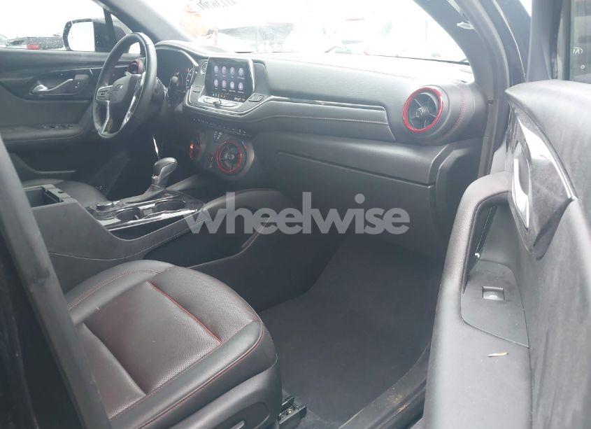 Photo 5 of 2021 Chevrolet Blazer FWD RS (VIN 3GNKBERS3MS582492)