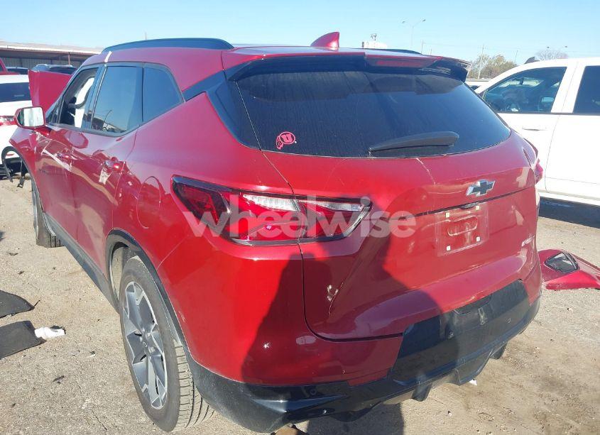 Photo 3 of 2020 Chevrolet Blazer FWD RS (VIN 3GNKBERS4LS603798)
