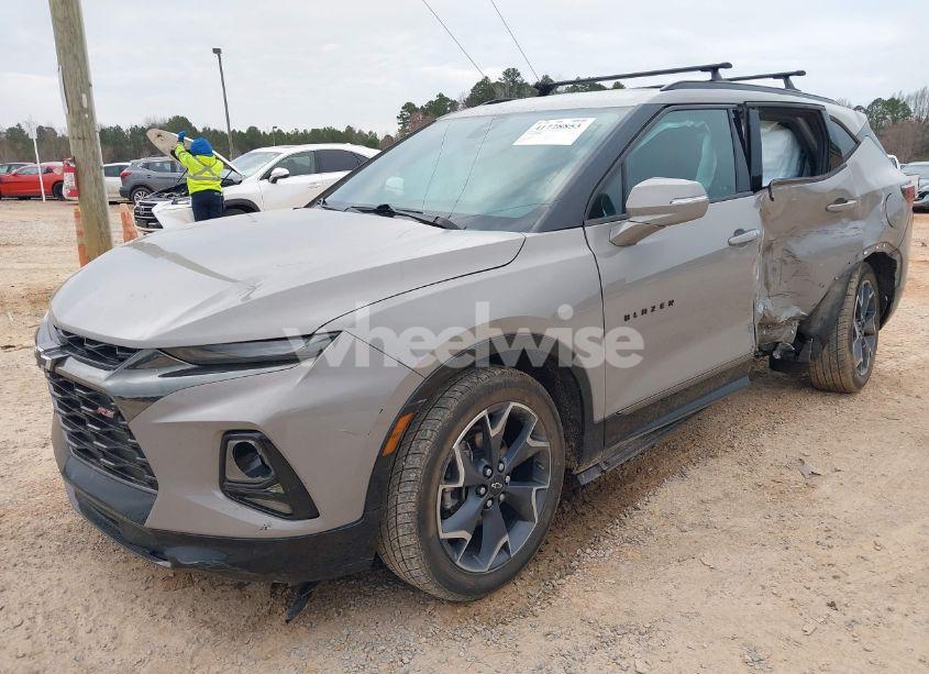 Photo 2 of 2021 Chevrolet Blazer FWD RS (VIN 3GNKBERS4MS508899)