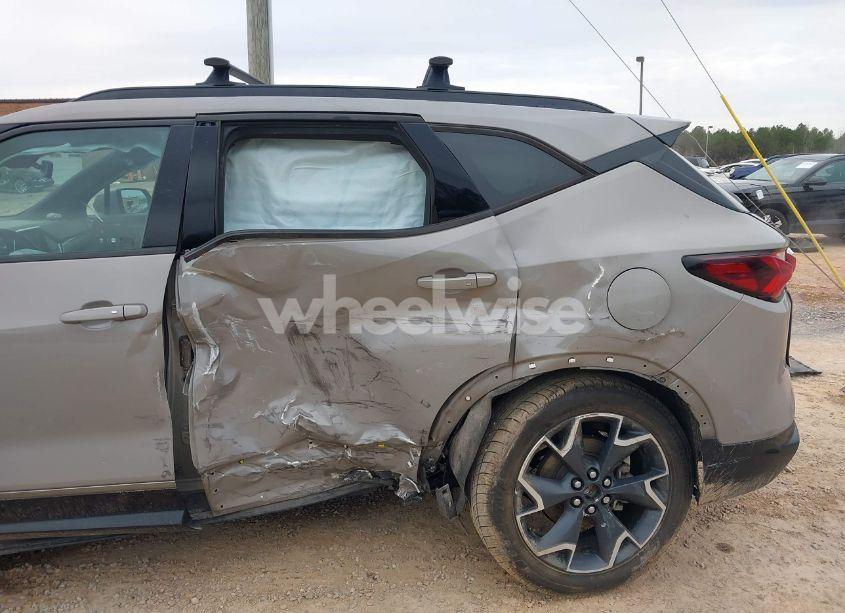 Photo 6 of 2021 Chevrolet Blazer FWD RS (VIN 3GNKBERS4MS508899)