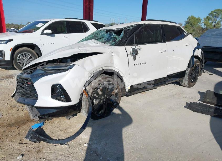 Photo 2 of 2021 Chevrolet Blazer FWD RS (VIN 3GNKBERS4MS528859)
