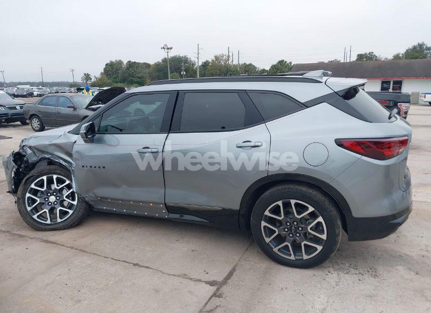 Photo 14 of 2023 Chevrolet Blazer FWD RS (VIN 3GNKBERS4PS118163)