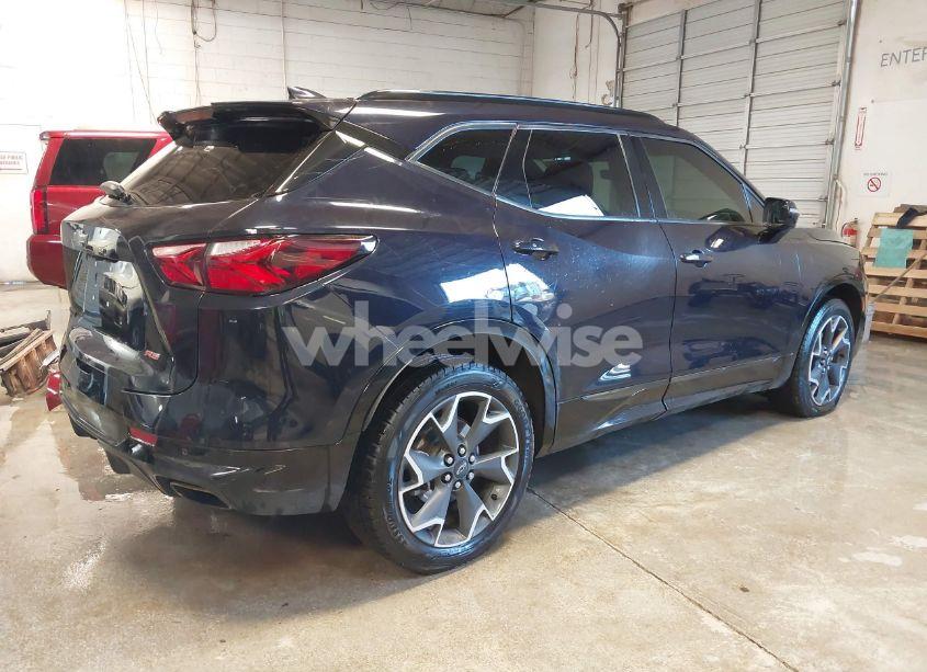 Photo 4 of 2020 Chevrolet Blazer FWD RS (VIN 3GNKBERS5LS596909)