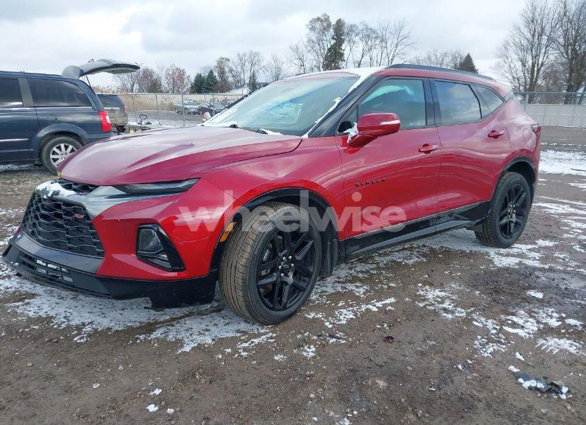 Photo 2 of 2020 Chevrolet Blazer FWD RS (VIN 3GNKBERS5LS631500)