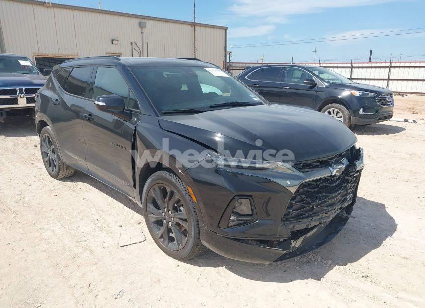 2020 Chevrolet Blazer FWD RS (VIN 3GNKBERS5LS674539) main photo