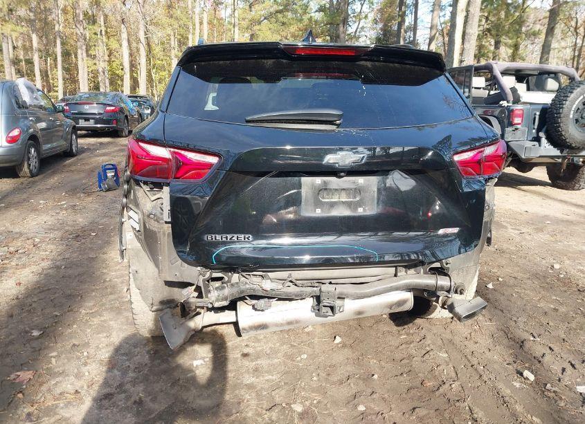 Photo 6 of 2022 Chevrolet Blazer FWD RS (VIN 3GNKBERS5NS159141)