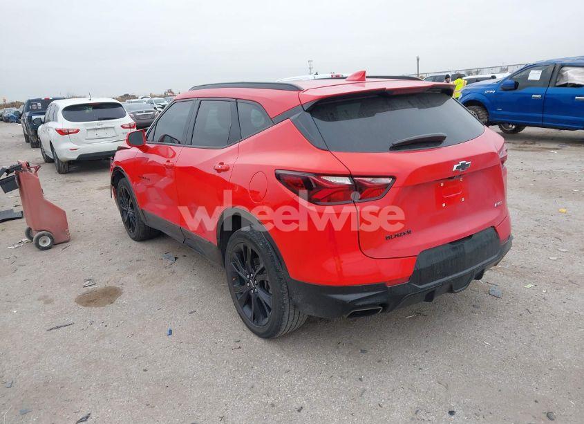 Photo 3 of 2019 Chevrolet Blazer RS (VIN 3GNKBERS6KS593483)