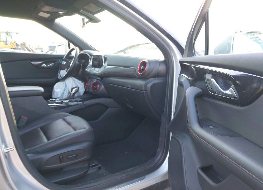 Photo 5 of 2020 Chevrolet Blazer FWD RS (VIN 3GNKBERS6LS727927)