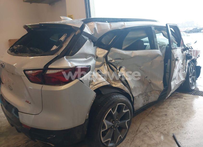 Photo 6 of 2020 Chevrolet Blazer FWD RS (VIN 3GNKBERS7LS549168)