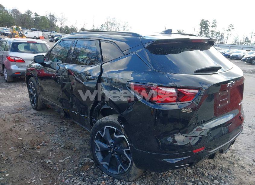 Photo 3 of 2020 Chevrolet Blazer FWD RS (VIN 3GNKBERS7LS655135)