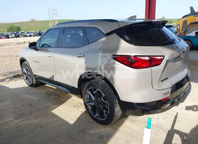 Photo 3 of 2021 Chevrolet Blazer FWD RS (VIN 3GNKBERS7MS556879)