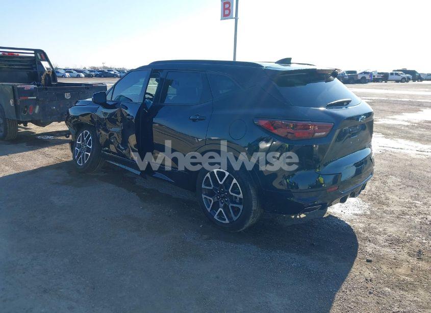 Photo 3 of 2024 Chevrolet Blazer FWD RS (VIN 3GNKBERS7RS221970)