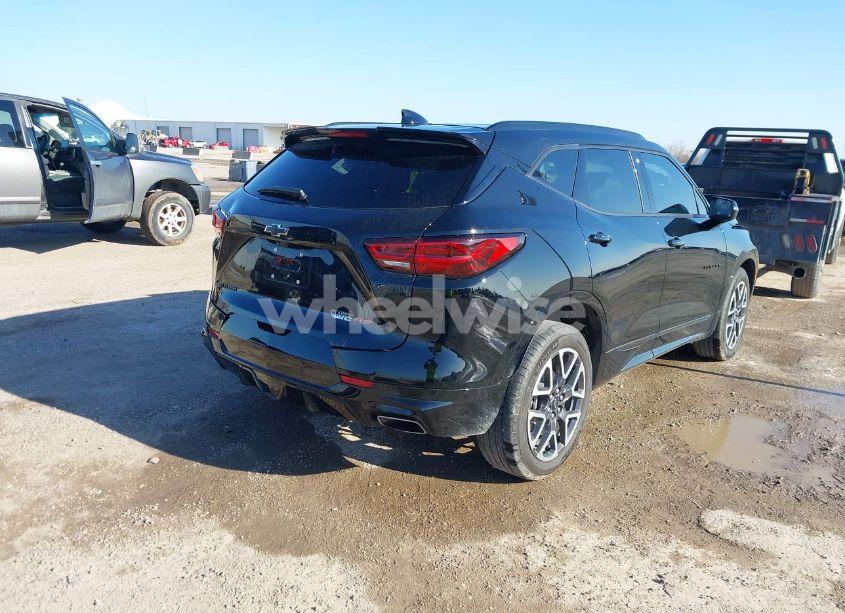 Photo 4 of 2024 Chevrolet Blazer FWD RS (VIN 3GNKBERS7RS221970)