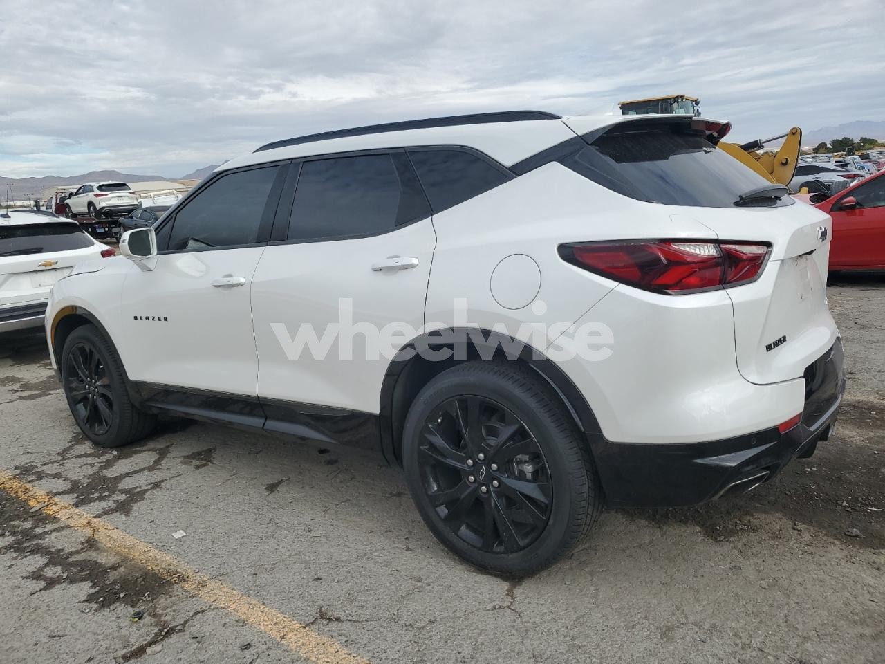 Photo 2 of 2020 CHEVROLET BLAZER RS (VIN 3GNKBERS8LS614903)