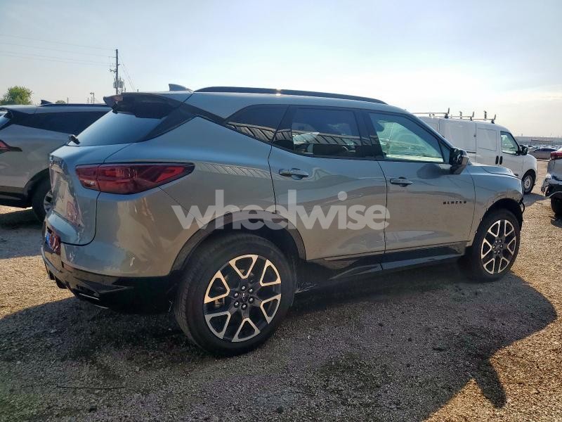Photo 3 of 2025 CHEVROLET BLAZER RS (VIN 3GNKBERS8SS196566)