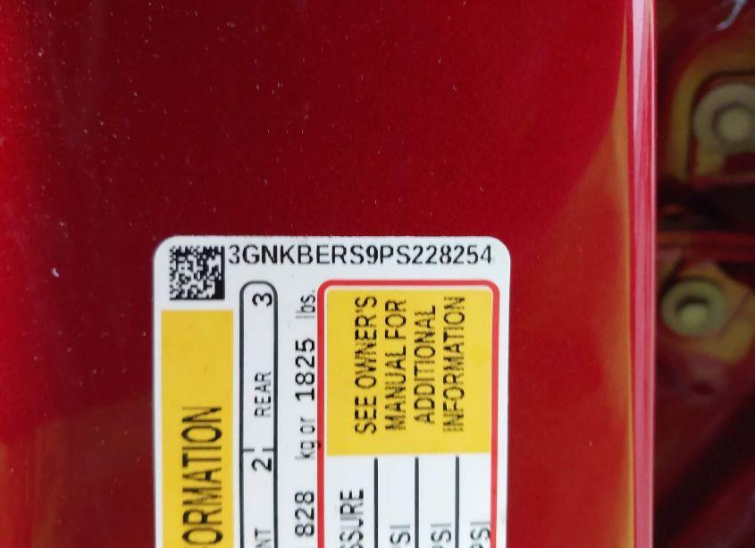 Photo 9 of 2023 Chevrolet Blazer FWD RS (VIN 3GNKBERS9PS228254)