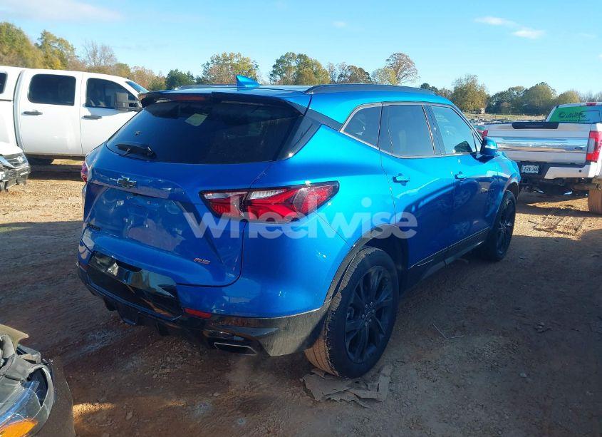 Photo 4 of 2021 Chevrolet Blazer FWD RS (VIN 3GNKBERSXMS543270)