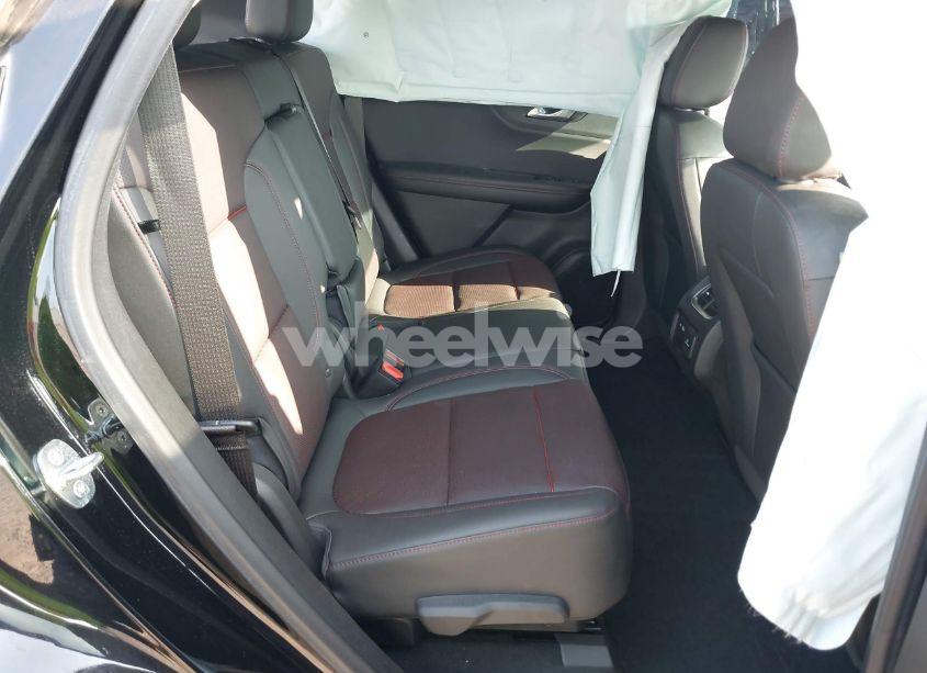 Photo 8 of 2022 Chevrolet Blazer FWD RS (VIN 3GNKBERSXNS132405)