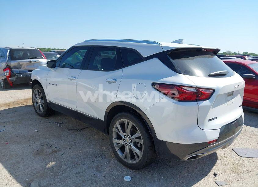 Photo 3 of 2022 Chevrolet Blazer FWD PREMIER (VIN 3GNKBFRS8NS159382)