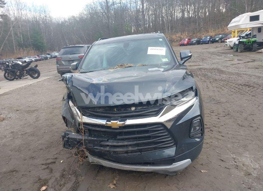 Photo 6 of 2019 Chevrolet Blazer (VIN 3GNKBGRS0KS596701)