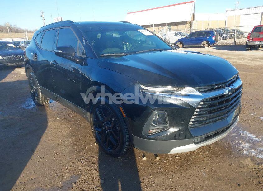 2019 Chevrolet Blazer (VIN 3GNKBGRS1KS658798) main photo