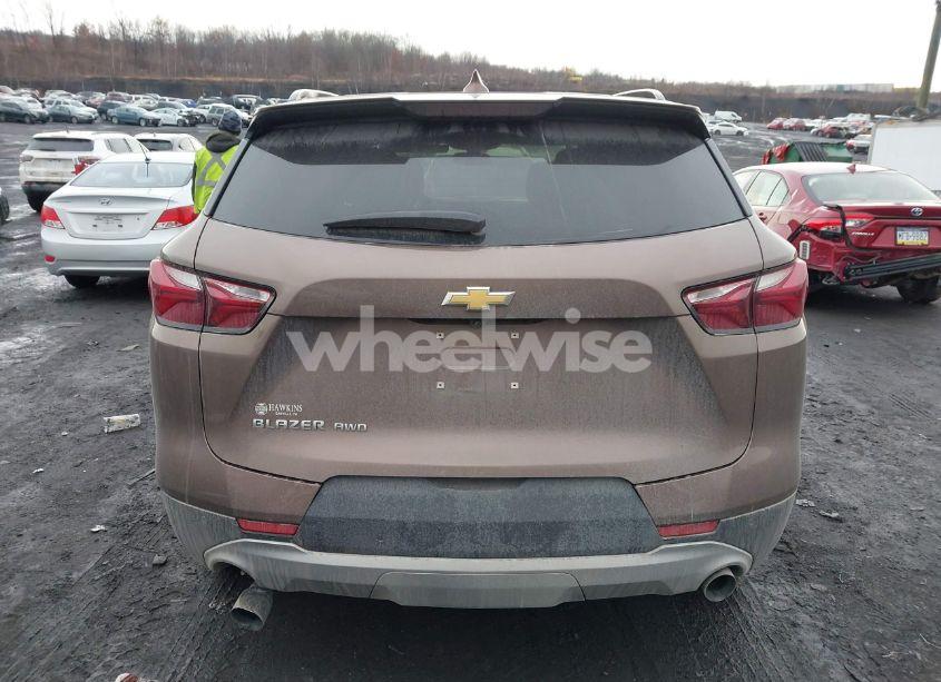 Photo 16 of 2019 Chevrolet Blazer (VIN 3GNKBGRS3KS682164)