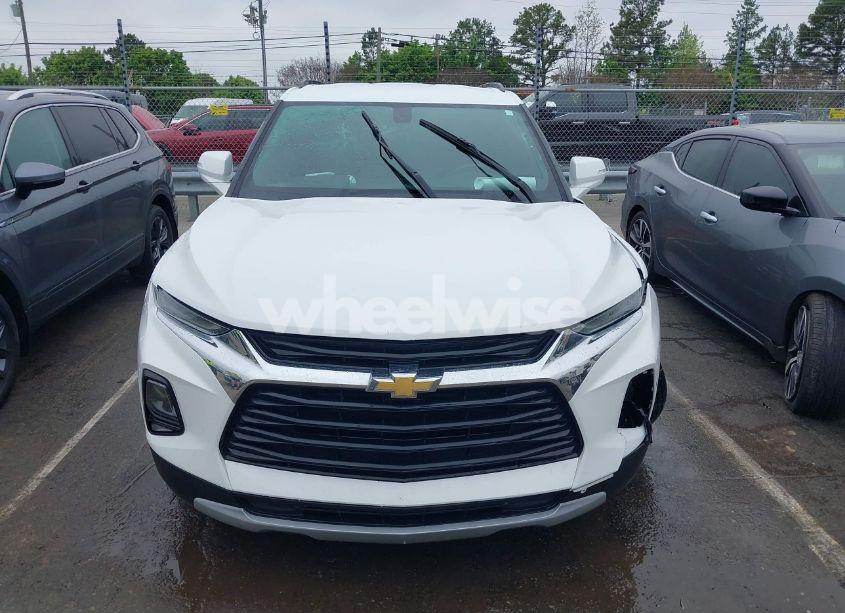 Photo 12 of 2019 Chevrolet Blazer (VIN 3GNKBGRS5KS682943)