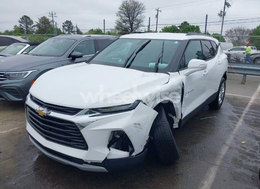 Photo 6 of 2019 Chevrolet Blazer (VIN 3GNKBGRS5KS682943)