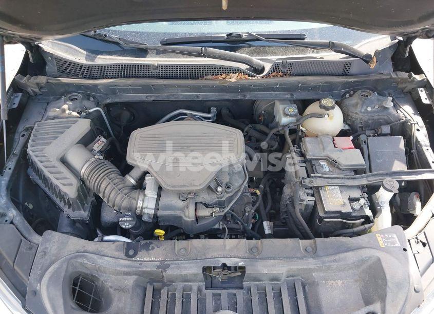 Photo 10 of 2019 Chevrolet Blazer (VIN 3GNKBGRS6KS610472)