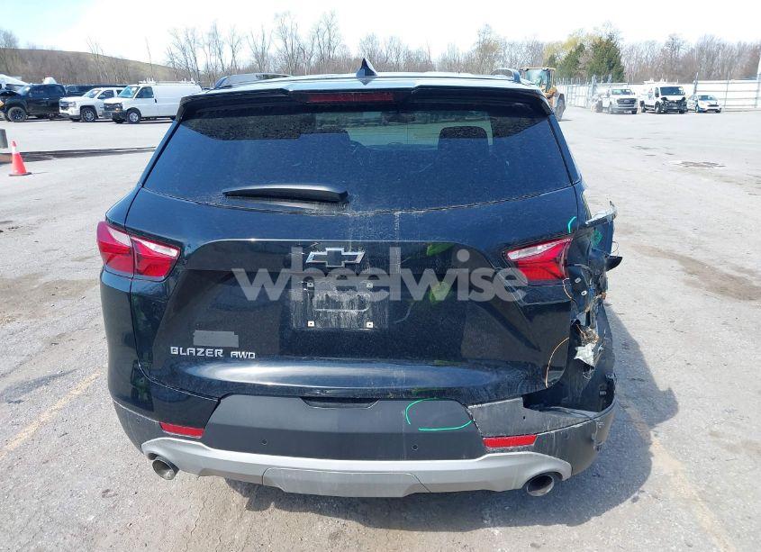 Photo 16 of 2019 Chevrolet Blazer (VIN 3GNKBGRS6KS610472)