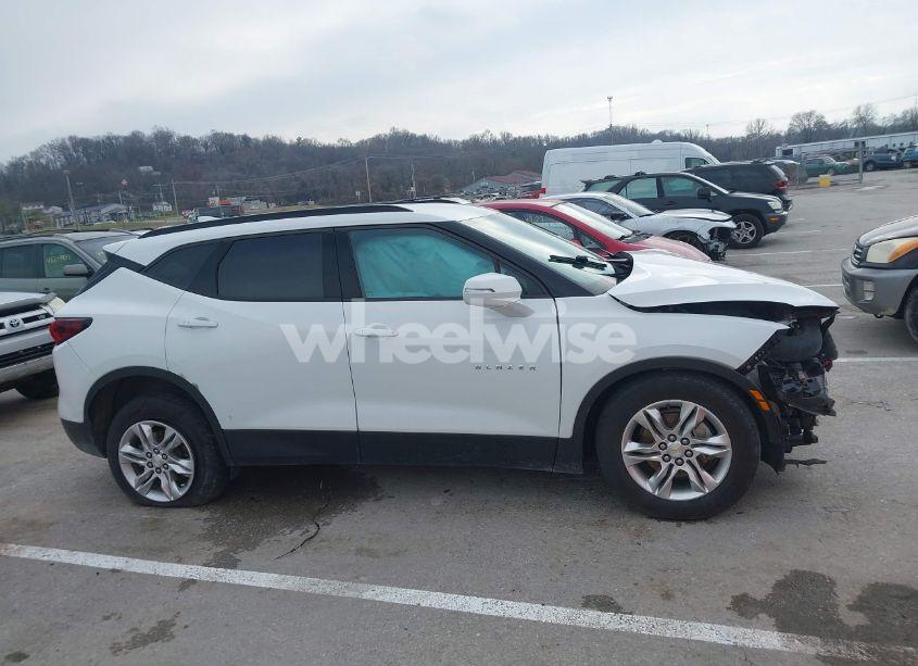 Photo 14 of 2019 Chevrolet Blazer (VIN 3GNKBGRS7KS647577)