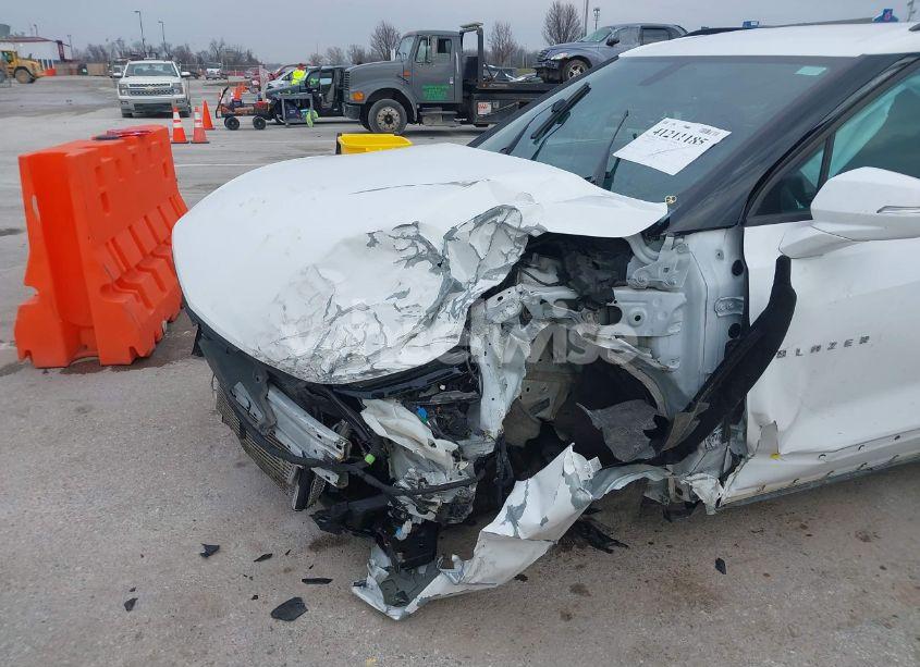 Photo 6 of 2019 Chevrolet Blazer (VIN 3GNKBGRS7KS647577)