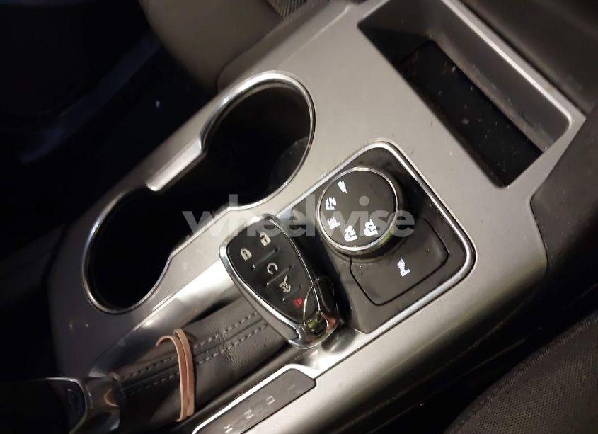 Photo 11 of 2019 Chevrolet Blazer (VIN 3GNKBGRS7KS691062)