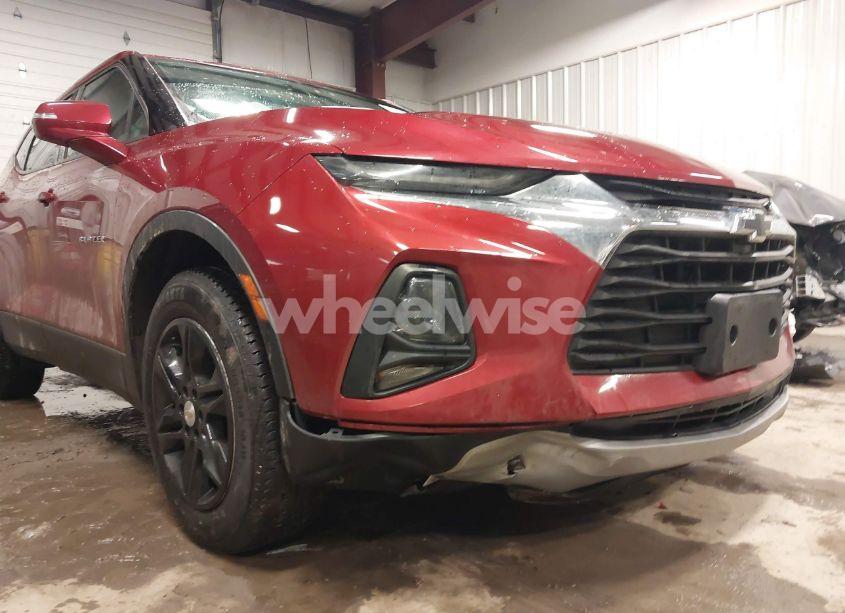 Photo 6 of 2019 Chevrolet Blazer (VIN 3GNKBGRS7KS691062)