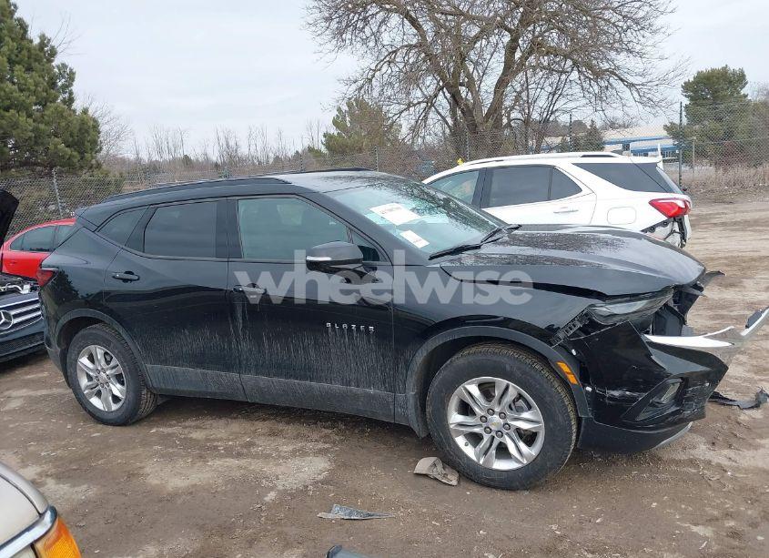 Photo 13 of 2019 Chevrolet Blazer (VIN 3GNKBGRS8KS642727)