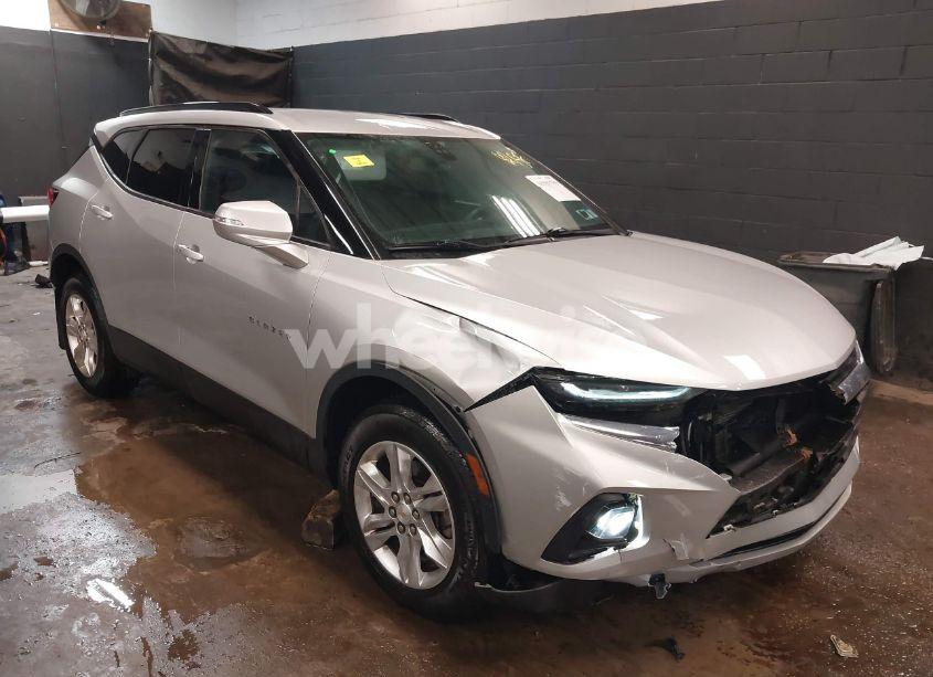 2019 Chevrolet Blazer (VIN 3GNKBGRS8KS694794) main photo