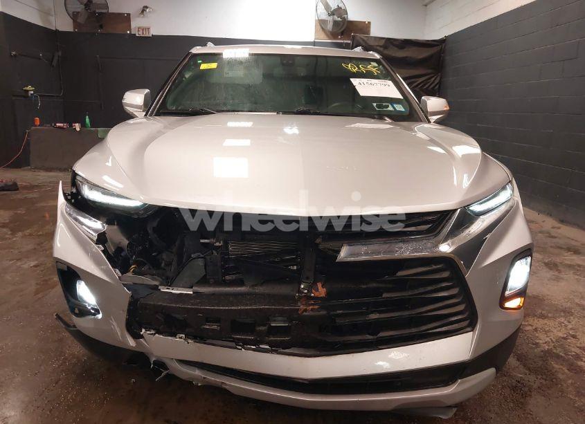 Photo 12 of 2019 Chevrolet Blazer (VIN 3GNKBGRS8KS694794)